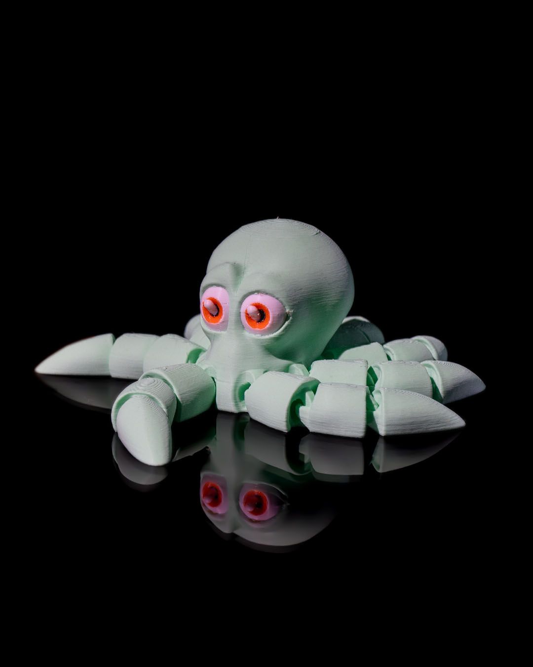 MClingy Octopus · view 4